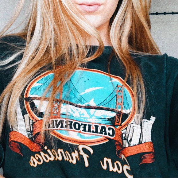 Meet your Posher, Faye - Picture 2 of 4